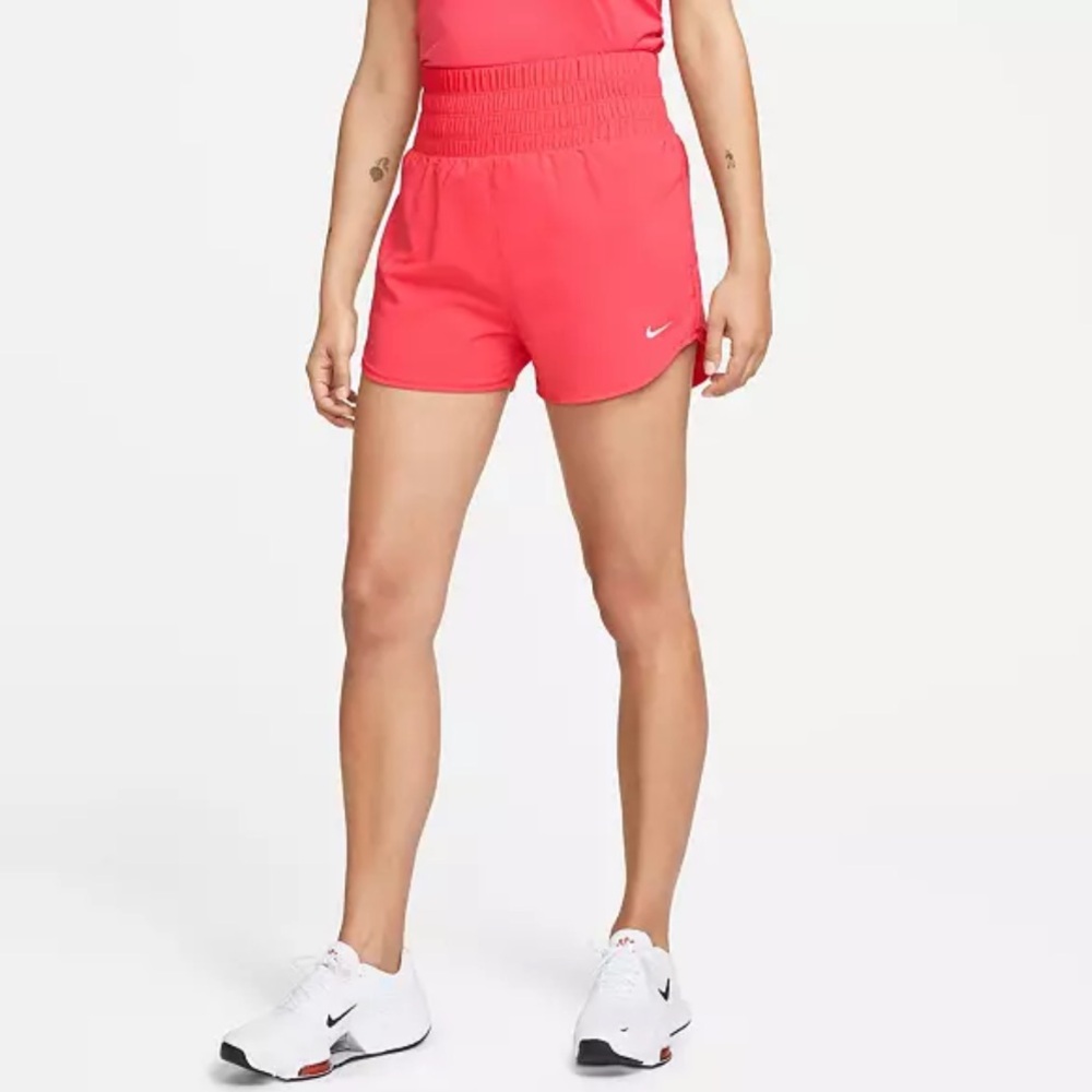Nike One Women's Dri-FIT Ultra High-Waisted 3" Brief-Lined Shorts